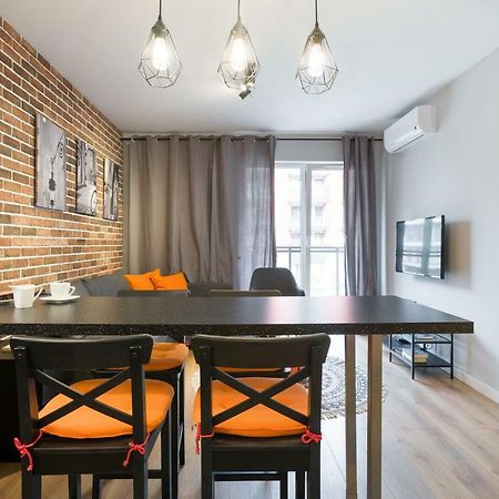 Orange, Modern Apartment In The City Centre 크라쿠프 외부 사진